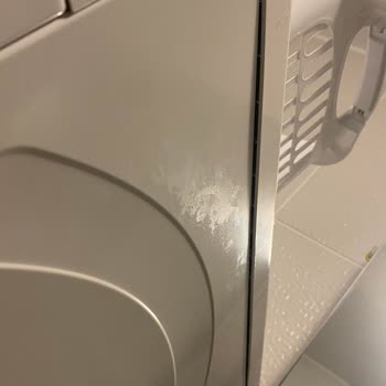 Bosch Eğri Kapaklı Kurutma Makinesi Ücretsiz Değişim Talebi