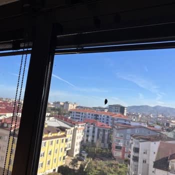 Cam İçindeki Jaluzi Sistemi Sürekli Arızalı, Garanti Kapsamında Yenilenme Talebi