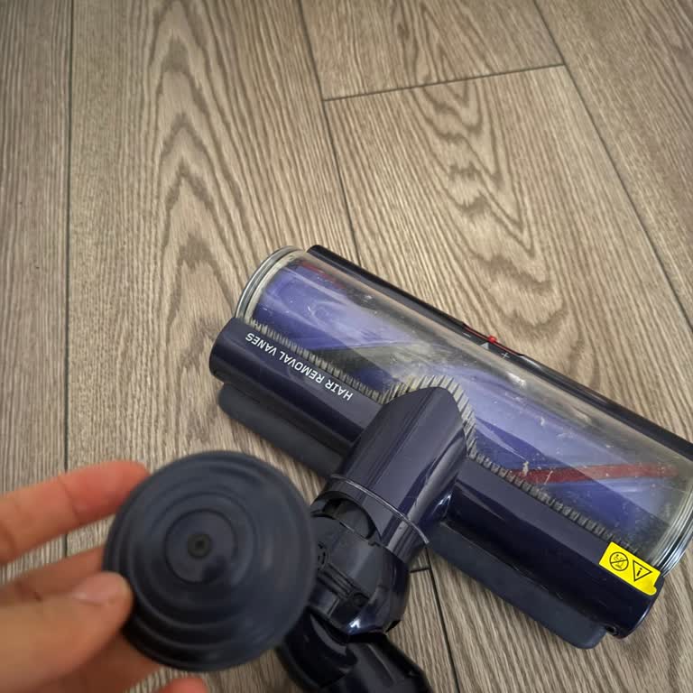 Dyson Gen5 Absolute Süpürge Başlığı Kırıldı, Garanti Kapsamı Reddediliyor