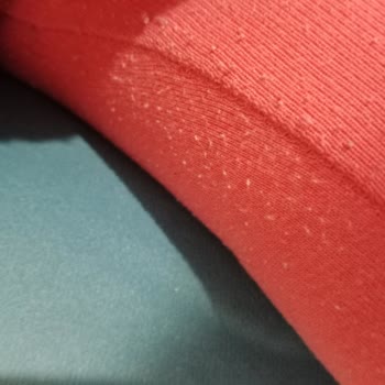 Bir Saatte Tüylenen Eşofman İçin Ücretsiz Değişim Talebi