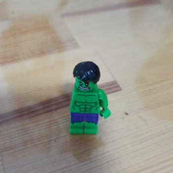 Trendyol Eksik Parçalı Avengers Minecraft Oyuncak Setinde İade Reddi Ve Kutu Deformasyonu