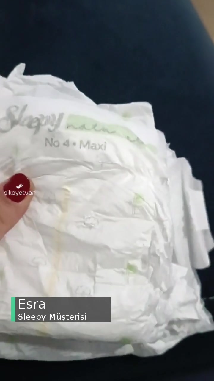 Sleepy Bebek Bezinin İçinde Böcek Var! videonun kapak resmi