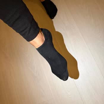 Calvin Klein Yağmur Çizmeleri Su Geçiriyor Ve Boyner Mağazası Yanıt Vermiyor!