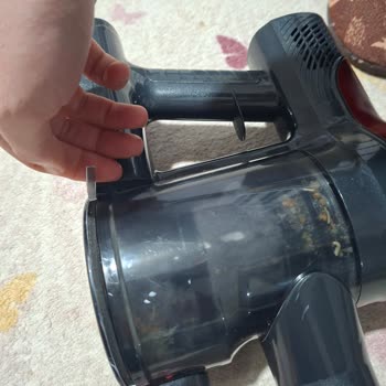 Onvo Dik Süpürge Çekim Gücü Ve Şarj Süresi Azaldı, Teker Kırıldı; Garanti Kapsamında Servis Talebi