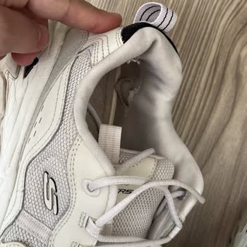 Skechers Ayakkabısında Hızlı Aşınma Ve File Parçalanması, Değişim Talebi