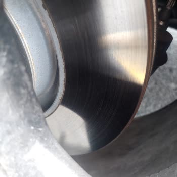 Fiat Bayisinde Sıfır İddiasıyla Satılan Araç Teşhir Olduğu Ortaya Çıktı