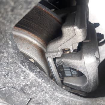 Fiat Bayisinde Sıfır İddiasıyla Satılan Araç Teşhir Olduğu Ortaya Çıktı