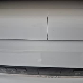 Garanti Kapsamına Girmeyen Çatlayan Bosch Bulaşık Makinesi Ve 4000 TL Ücretli Servis