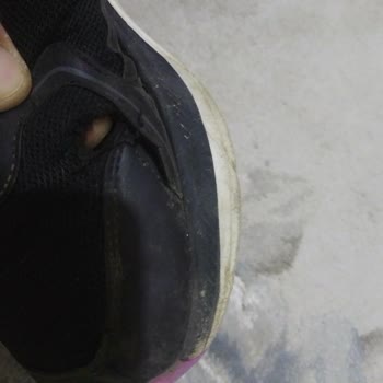 FLO Ayakkabı Proshot Ayakkabıda Kalite Sorunu