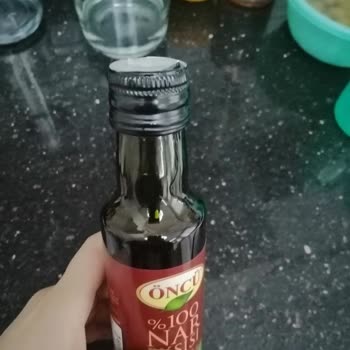 Nar Ekşisinin Kapağı Açılmadığı İçin Delmek Zorunda Kaldım