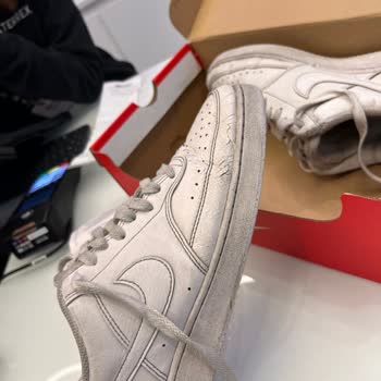 Nike Ayakkabısında Kısa Sürede Deri Bozulması Ve Intersport’un İade Reddi