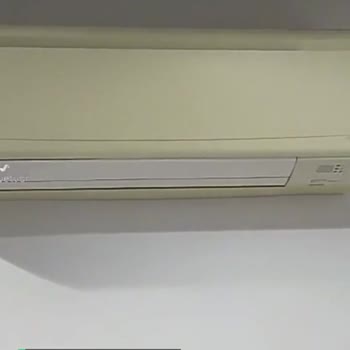 Daikin Klima Dış Kasa Sarardı