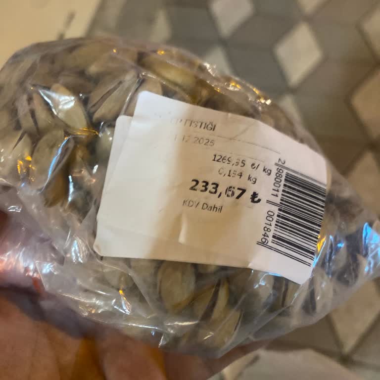 Seç-Al Edremit Şubesinde Fıstık Fiyat Ve Gramajındaki Dalgalanmalar Ve Soğuk Personel Tutumu