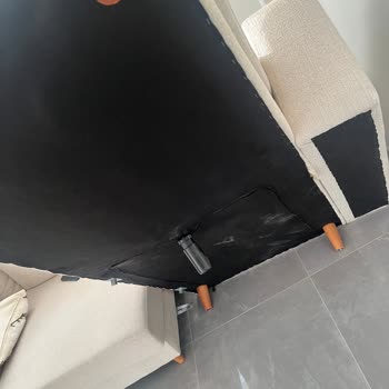 L Koltuk Takımının Uzanma Modülünde İskelet Kırılması