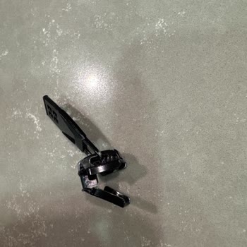 Avva Kayak Montunun Kırılan Fermuar Kulpu İçin Yedek Parça Talebi