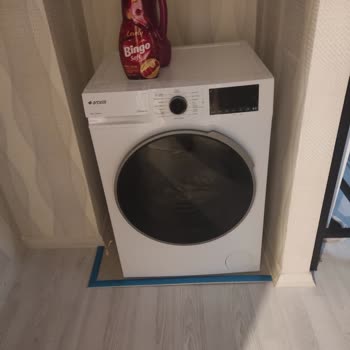 Aşırı Titreyen Çamaşır Makinesi Ve Yetersiz Servis İade Talebi