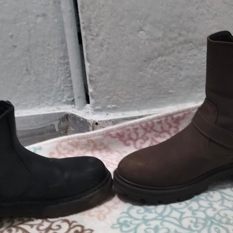 Yeni Satın Alınan Kadın Botlarında Fermuar Arızası