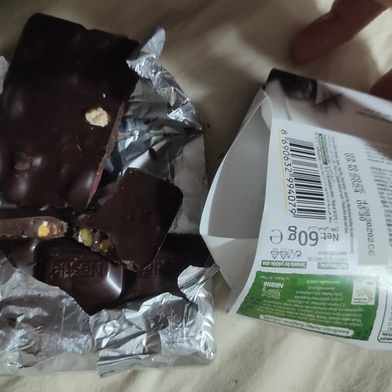 Geçmiş Tarihli Nestle Damak Çikolatası Satışı Tüketiciyi Sağlık Riskiyle Bıraktı