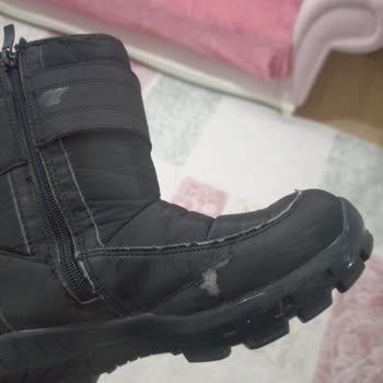 Kinetix Botunda Üç Gün İçinde Ciddi Soyulma Ve Mağazanın Sorumluluk Reddi