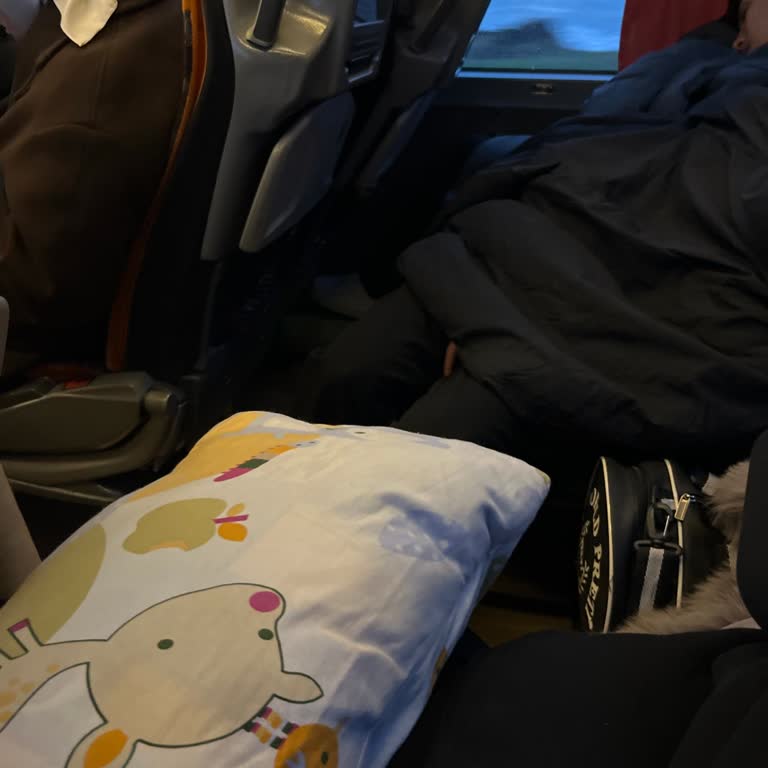 Soğuk Otobüste Yolcular Üşüyor, Isıtma Ve Araç Değişikliği Talebi Red Edildi