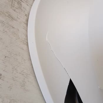 Robo Kırık Ürün Değişimi İçin Şirketten Yanıt Gelmiyor