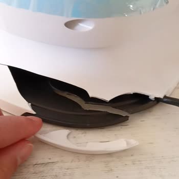 Robo Kırık Ürün Değişimi İçin Şirketten Yanıt Gelmiyor