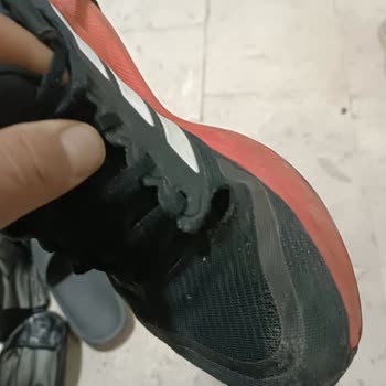 Garantili Ayakkabım 8 Ayda Yırtıldı, In Street İnceleme Yapmadı