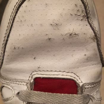 Nike Ayakkabının Derisinin Kısa Sürede Soyulması Ve Red Kararına İtiraz