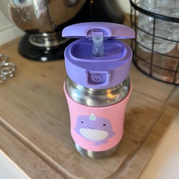 Kırılan Kapak Ve Yedek Parça Yokluğu Nedeniyle Skip Hop Suluğu Kullanılamaz