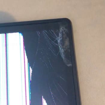 Kırık Monitör Teslimatı: Müşteri Hizmetleri Ve Kargo Arasında Sorumluluk Reddi