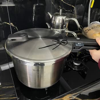 Fissler Düdüklü Tencere Tutma Yerindeki Sürekli Atma Problemi