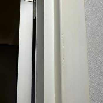 Kalitesiz Kapılar Ve Yetersiz Montaj Hizmeti