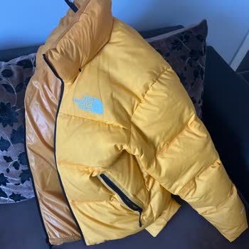 Fermuar Ip Atması Nedeniyle The North Face Montunda Ücret İadesi Talebi