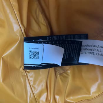 Fermuar Ip Atması Nedeniyle The North Face Montunda Ücret İadesi Talebi