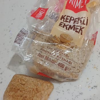 Son Kullanma Tarihi Henüz Geçmemiş Ekmeğin Küflenmesi Mağaza Kontrolü Yetersiz