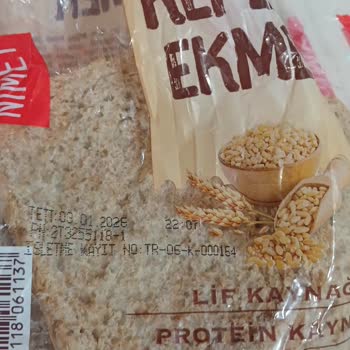 Son Kullanma Tarihi Henüz Geçmemiş Ekmeğin Küflenmesi Mağaza Kontrolü Yetersiz