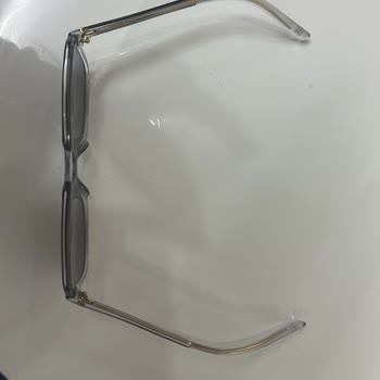 Açılan Gözlük Sapları Ve Şirketin Çözüm Sunmaması