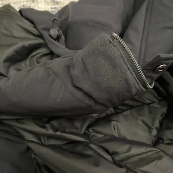 Kısa Sürede Yaka Tüylenmesi Ve Mağazanın Garanti Reddi