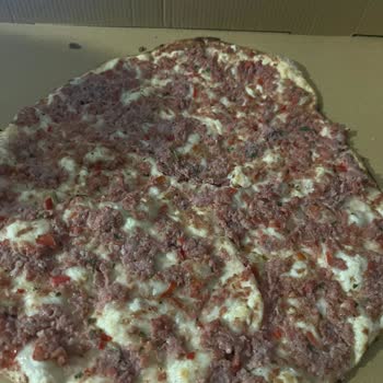 Çiğ Kıyma İçeren Lahmacun İçin Özür Ve Telafi Talebi