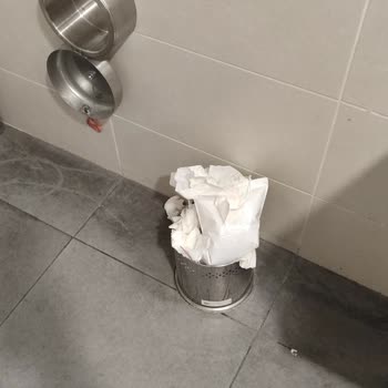 Kalp Ameliyatı Hastasının Oda Ve Tuvalet Temizliği İhmal Edildi