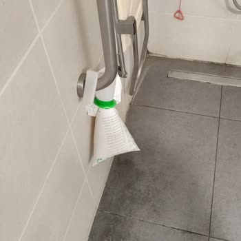 Kalp Ameliyatı Hastasının Oda Ve Tuvalet Temizliği İhmal Edildi