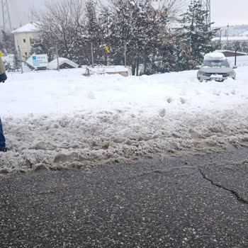 Açık Yolda Çekici Gelmediği İçin Yol Yardım Hizmetinden Mağdur Oldum