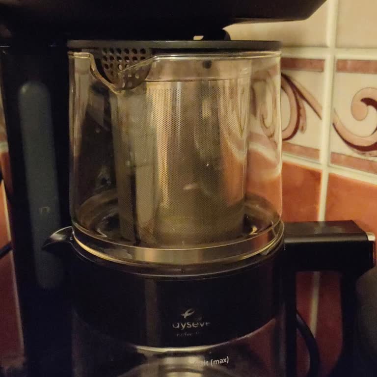 Karaca Konuşan Çay Makinesi Sürekli Arızalandı ve Satış Sonrası Destek Yetersiz