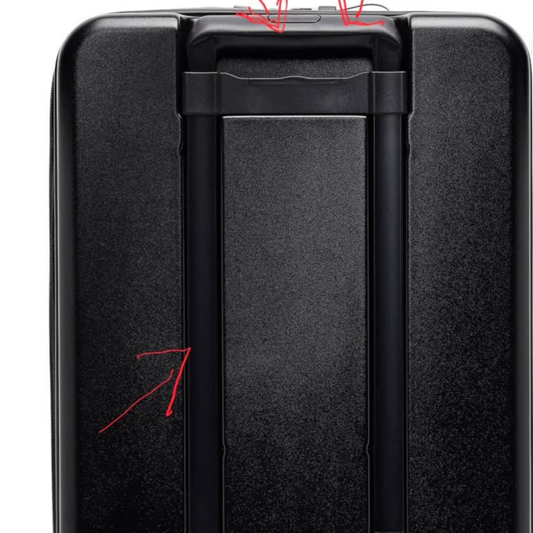 Derimod Ürün Kalitesinde Düşüş: Ayakkabı Gıcırtısı Ve Valiz Mekanik Arızası