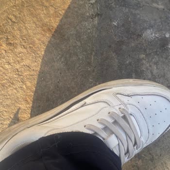 Pull & Bear Ayakkabısında Kısa Sürede Açılma, Acil Değişim Talebi