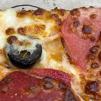 Domino's Pizza Domates Alerjisi Göz Ardı Edildi