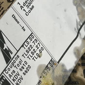 Domino's Pizza Domates Alerjisi Göz Ardı Edildi