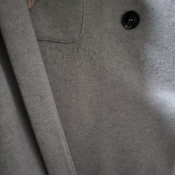 Koton Kaşe Kabanında Hızlı Tüylenme Ve Deforme Olma Sorunu