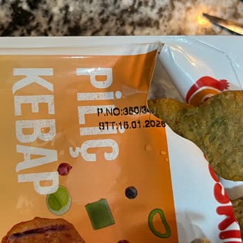 Son Kullanma Tarihi Geçmemiş Piliç Kebapta Küf Görüldü