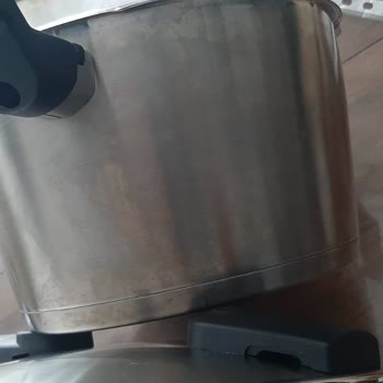 Kararan Düdüklü Tencere Ve Açıklamasız İade Reddi